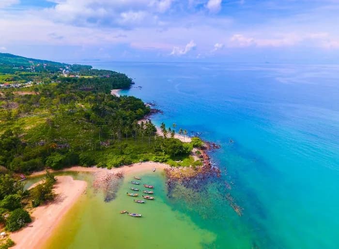 Koh Samui shoreline