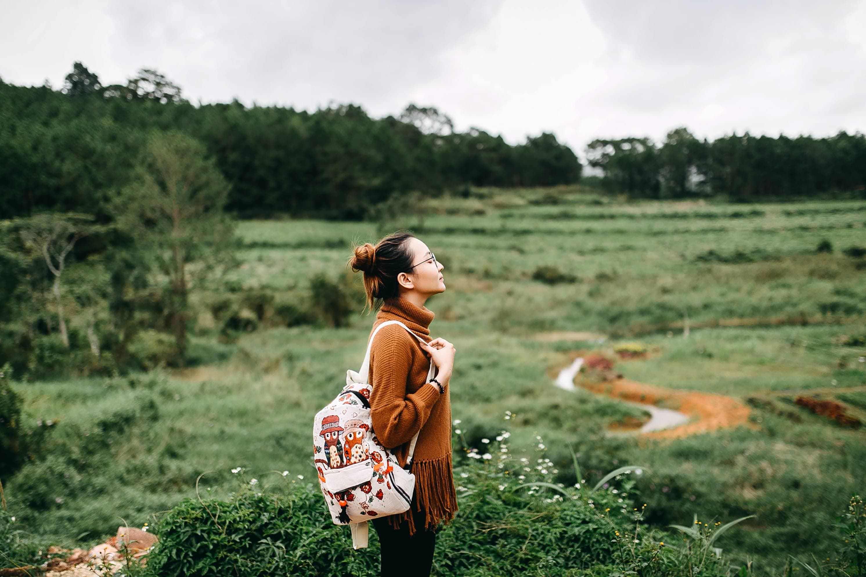 Safety-Tips-For-Solo-Women-Travelers-d-1