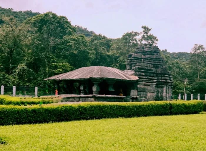 Tambdi Surla Mahadev Temple