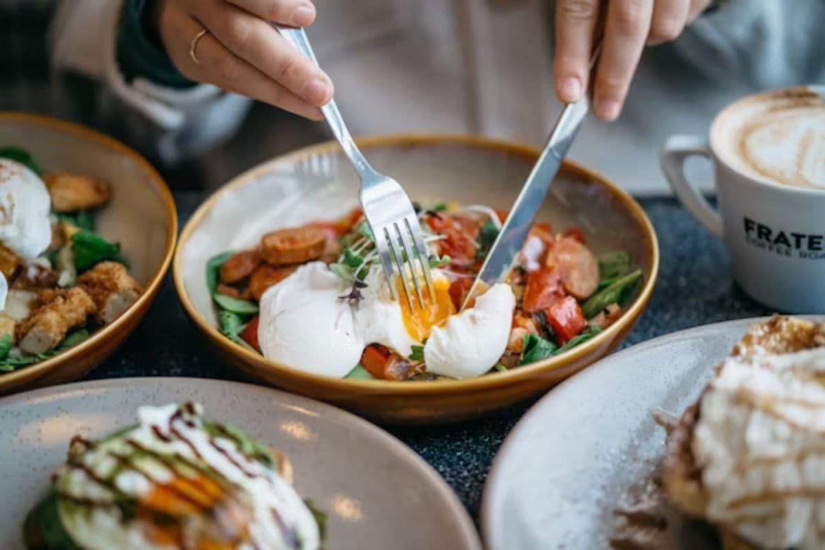 Top Places To Brunch In Mumbai