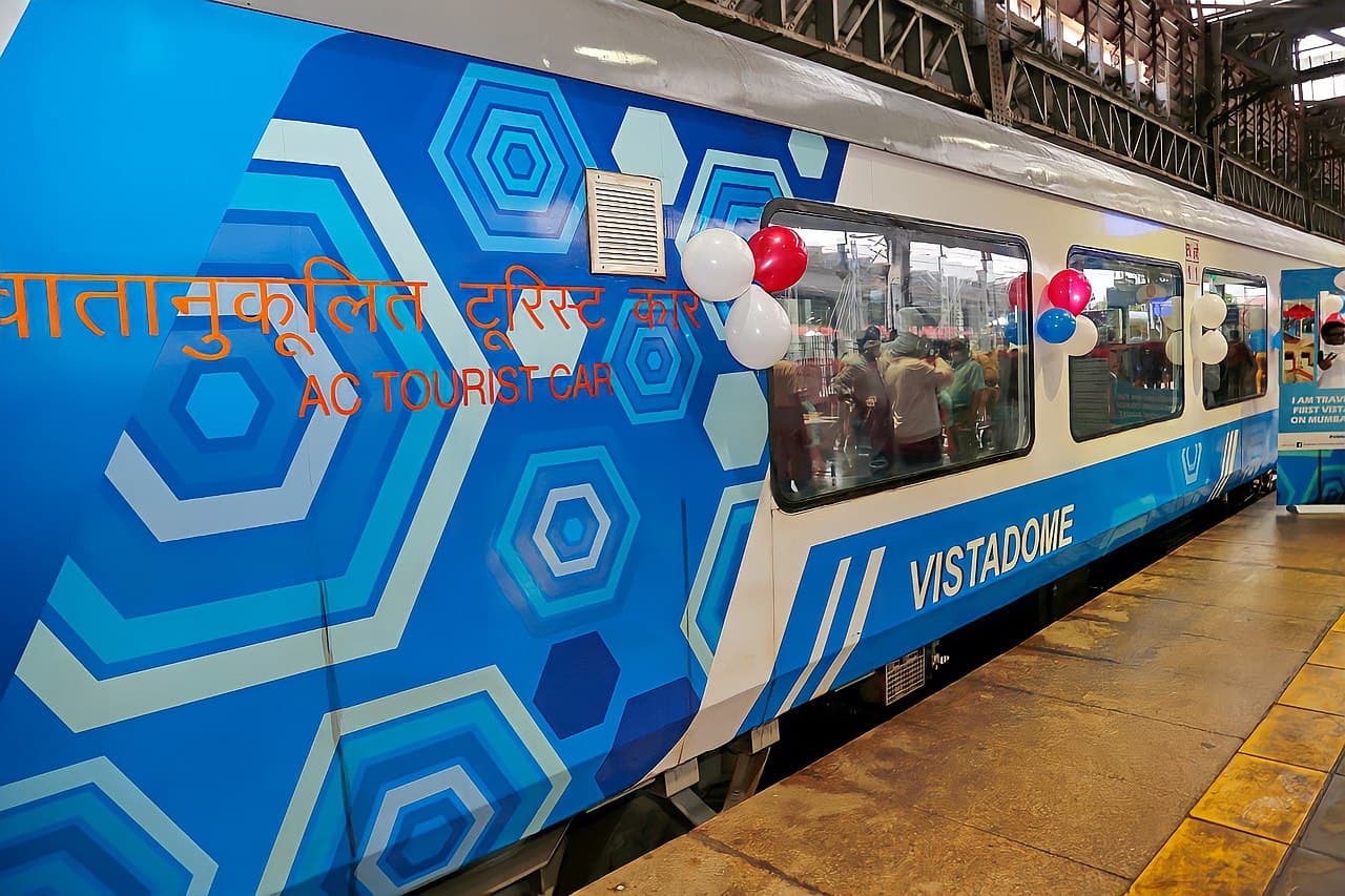 Vistadome Jungle Safari Train