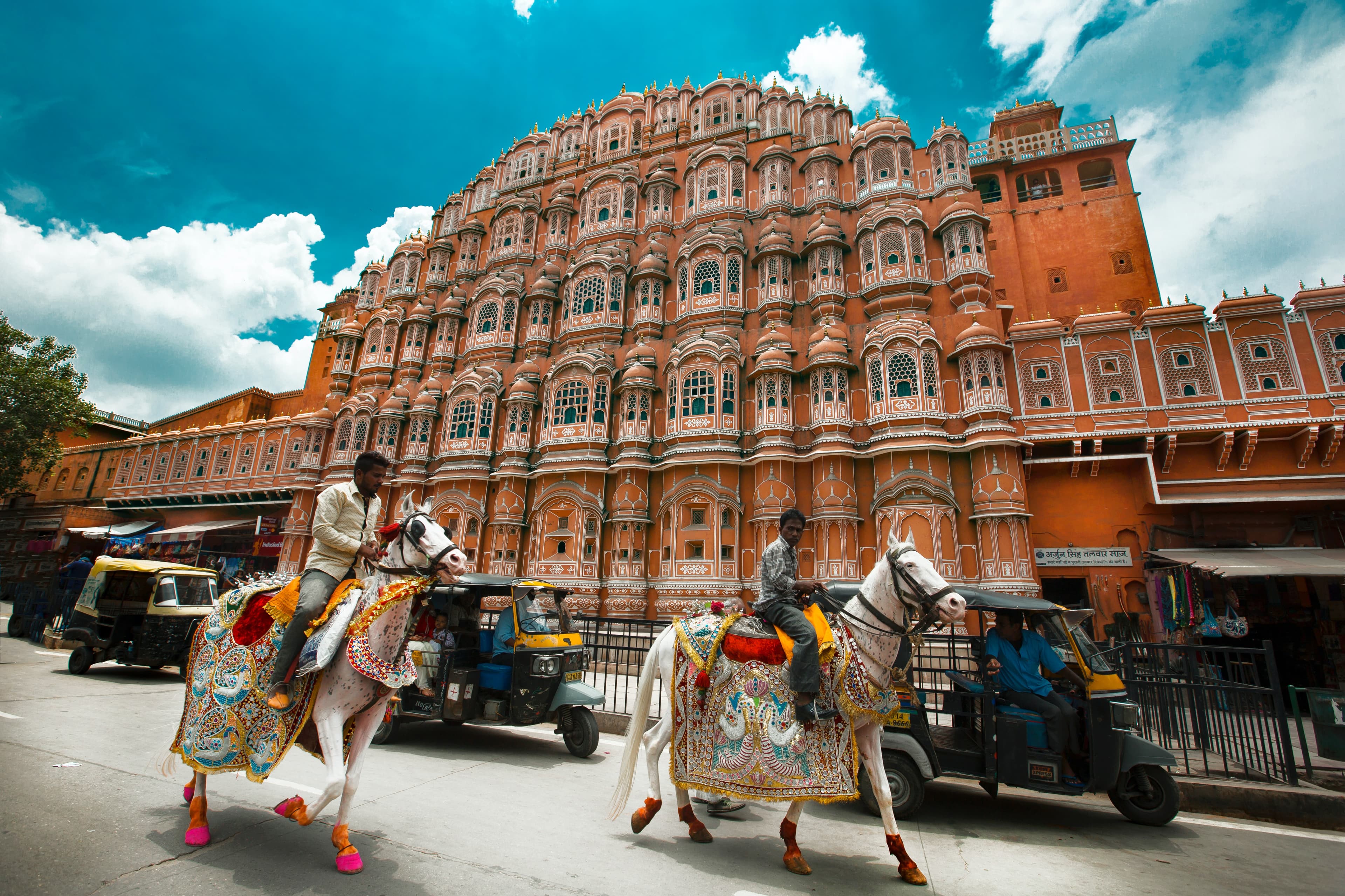 aditya-siva-6rDbvXzIVpQ-unsplash-Hawa-Mahal-Jaipur