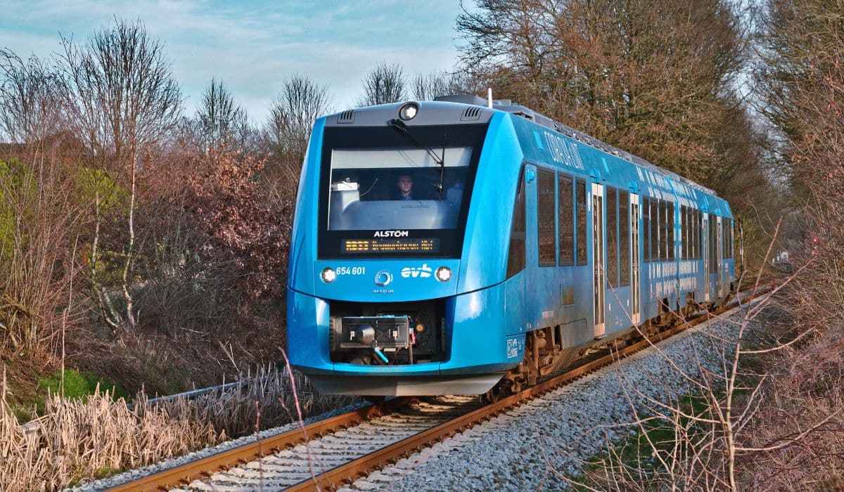 india's first hydrogen train