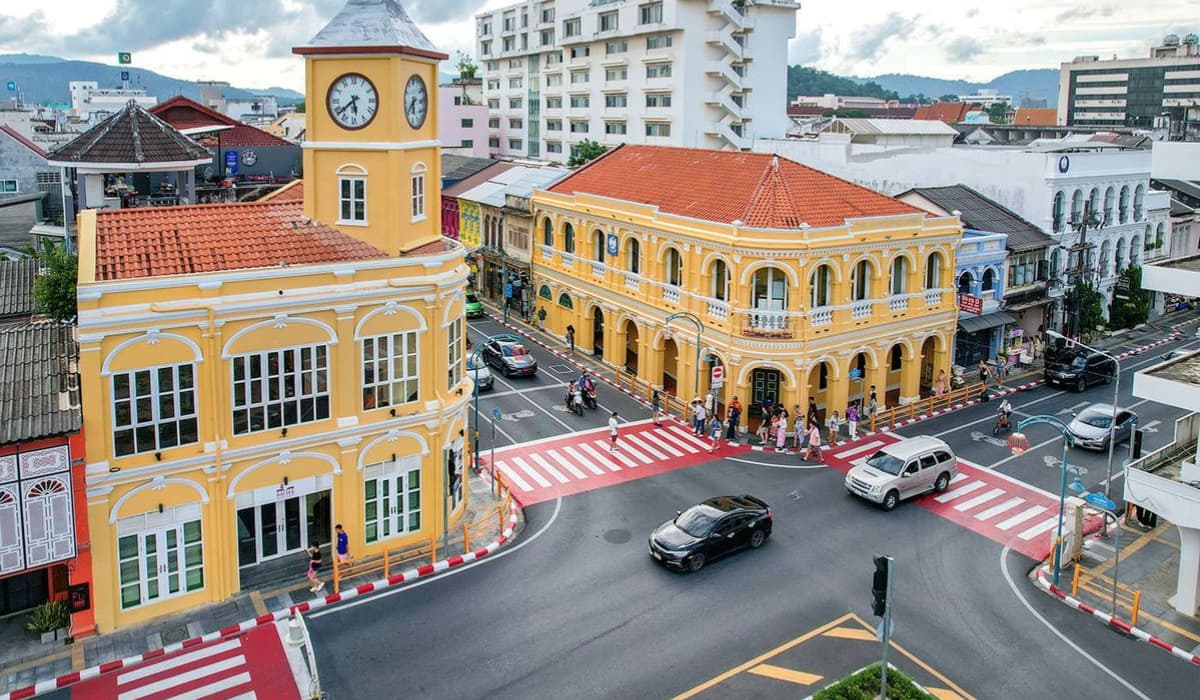 Food and restaurants along a walking trail through Old Phuket Town, Thailand