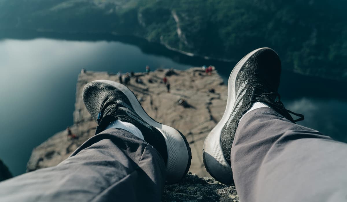5 Best Hiking Shoes Under 5,000