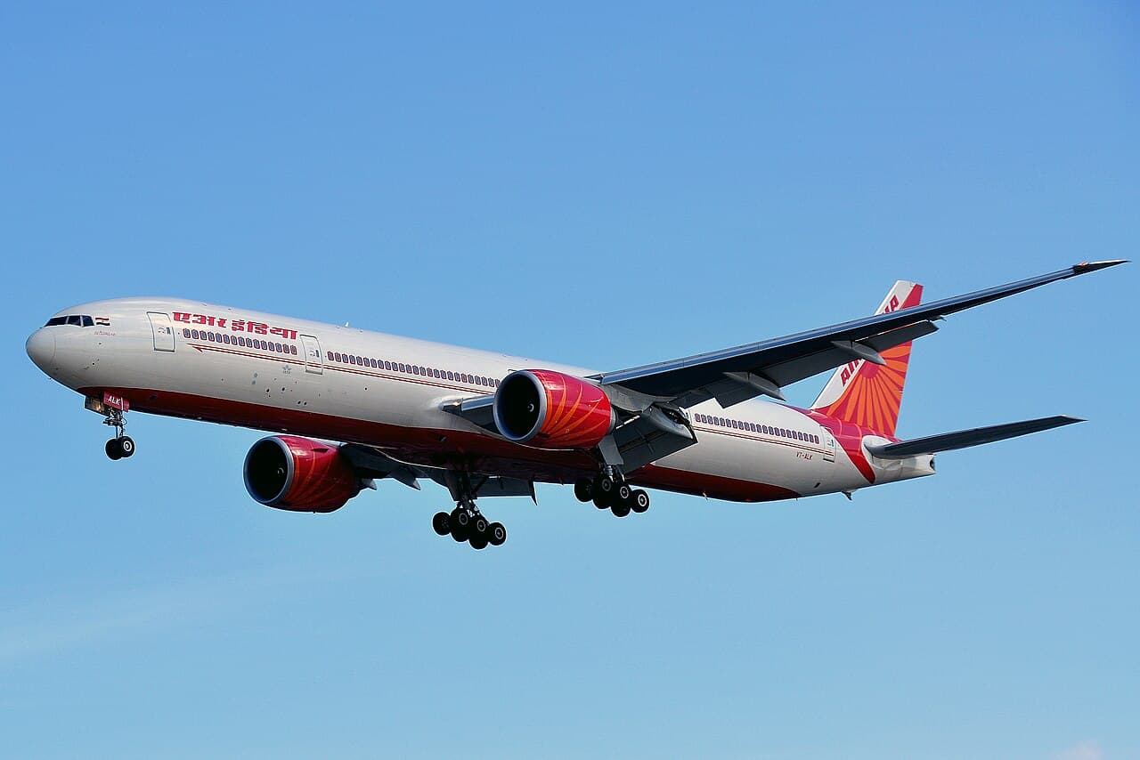 Vir Das Slams Air India