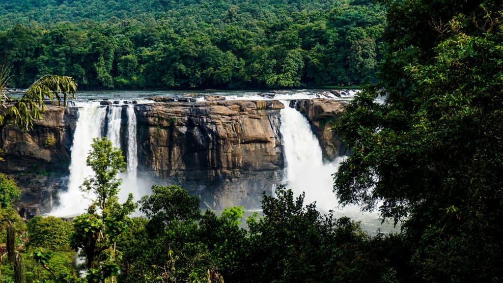 Athirapilly-waterfalls-Thrissur-1024x576
