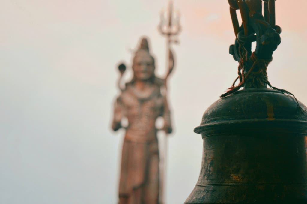 Best-Places-To-Visit-In-Khajjiar-lord-shiva-1-1024x680
