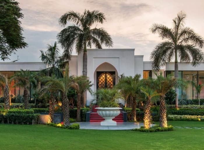 Staycation Deals In Delhi NCR For Valentine’s Day