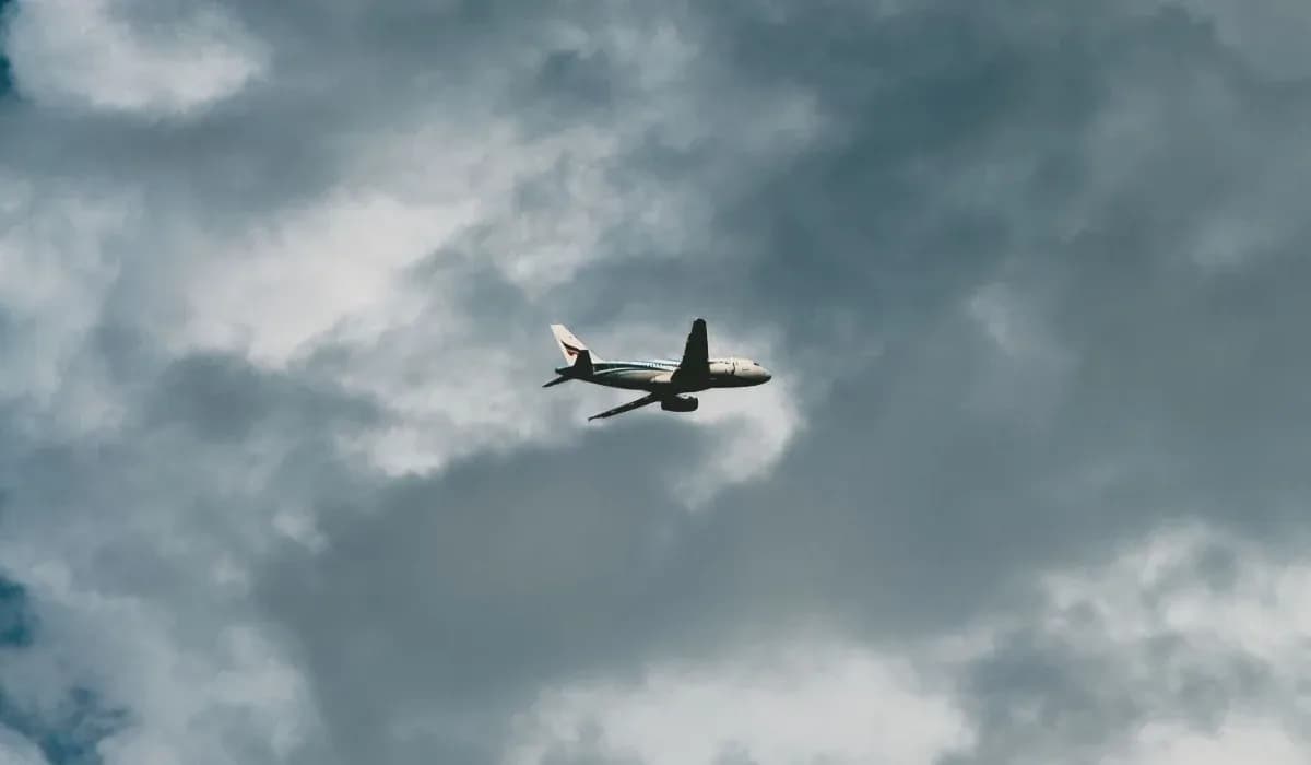 Cyclone Arnab flight cancellations