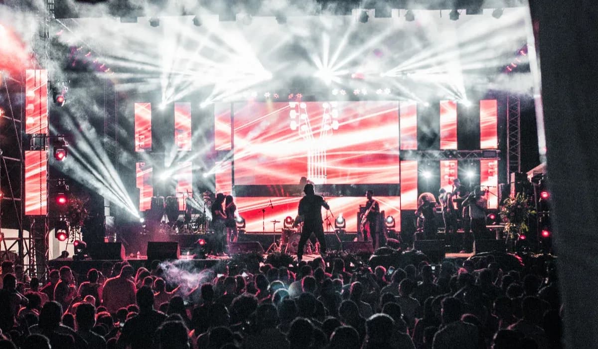 Diljit Dosanjh Delhi concert 2026 metro timings and traffic restrictions