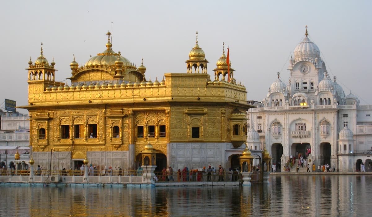 Golden Temple At Night Or Morning: Which Is The Better Time To Visit?