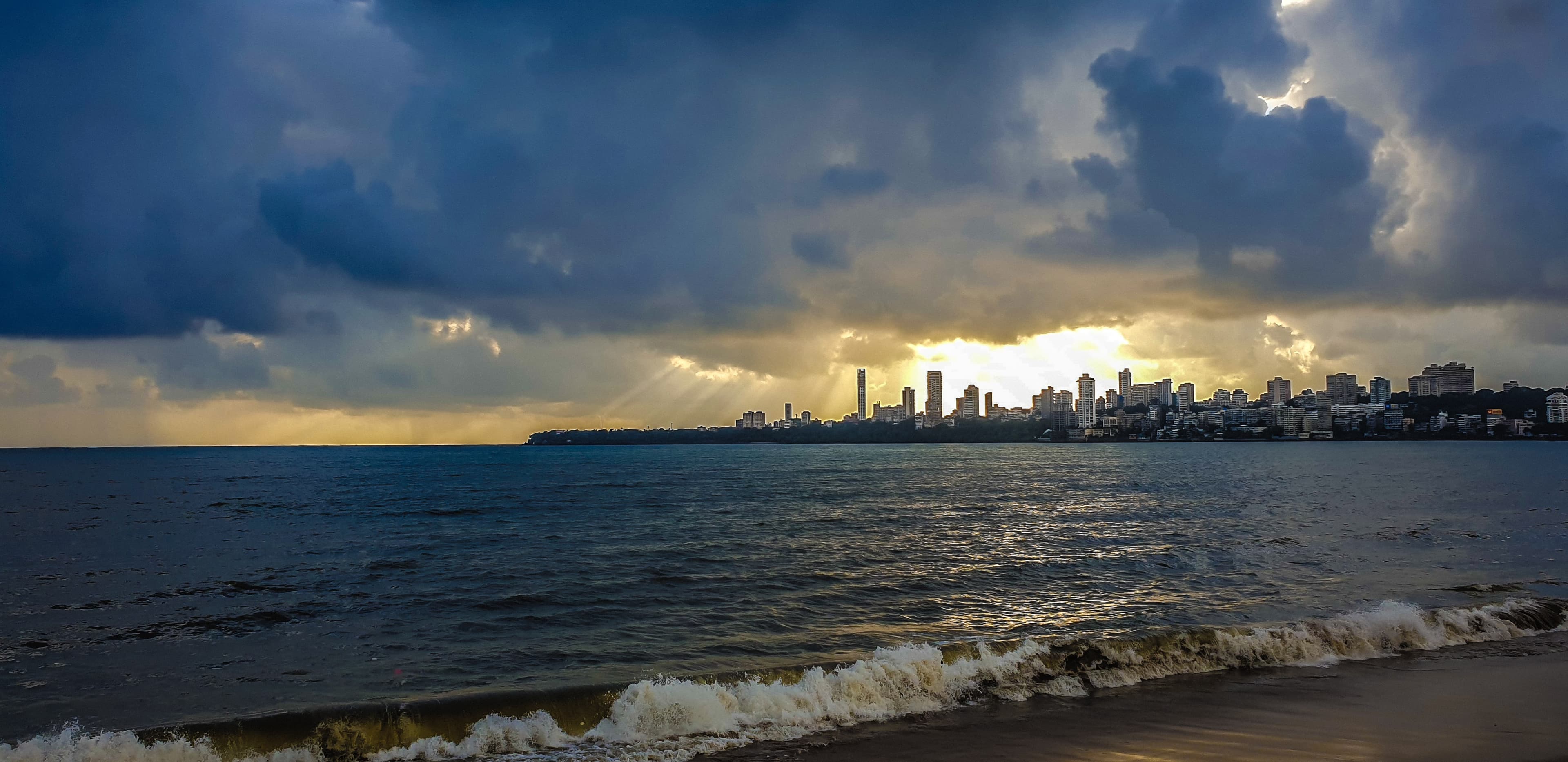 mumbai-beach