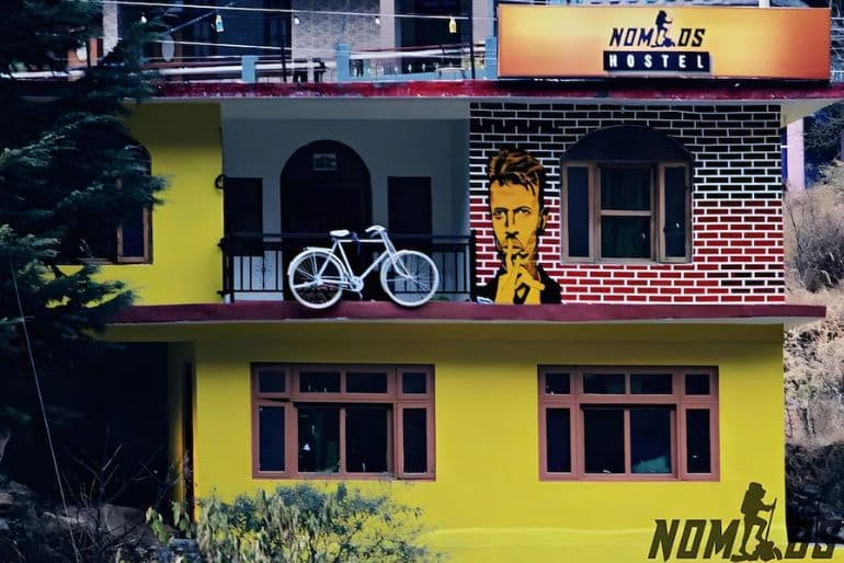 nomads hostel