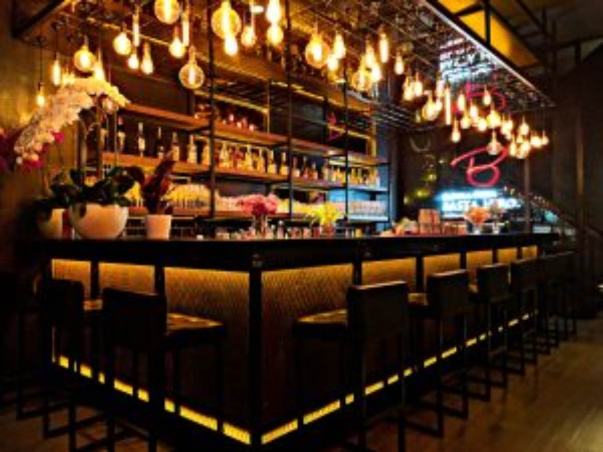 Best Bars And Pubs In Mumbai