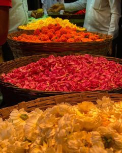 The Best Shopping Markets In Mumbai