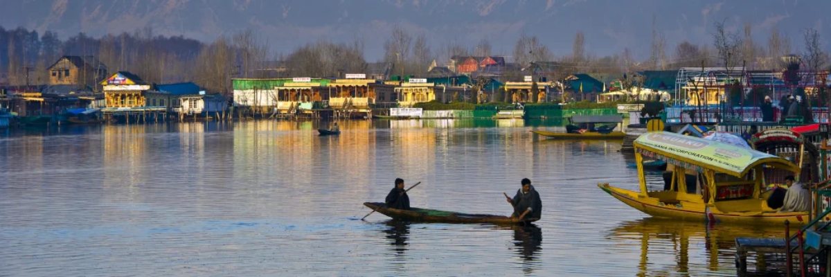 The Summer Capital Of Jammu Kashmir, Srinagar