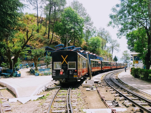 Discover India's Most Scenic Train Routes