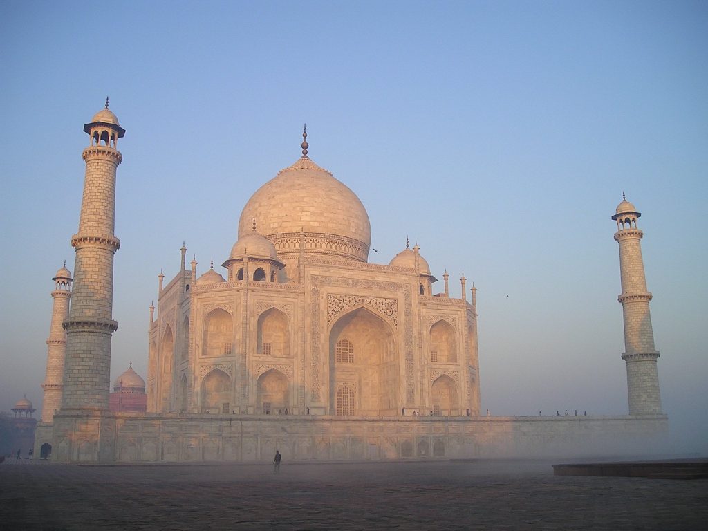 1 Day Walking Tour Of Agra: Best Places To Cover