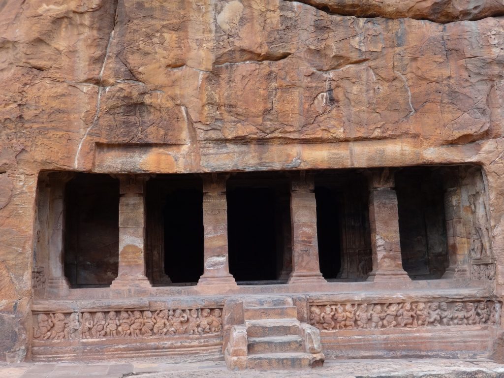 Badami Sightseeing Guide: Tales Carved In Stone