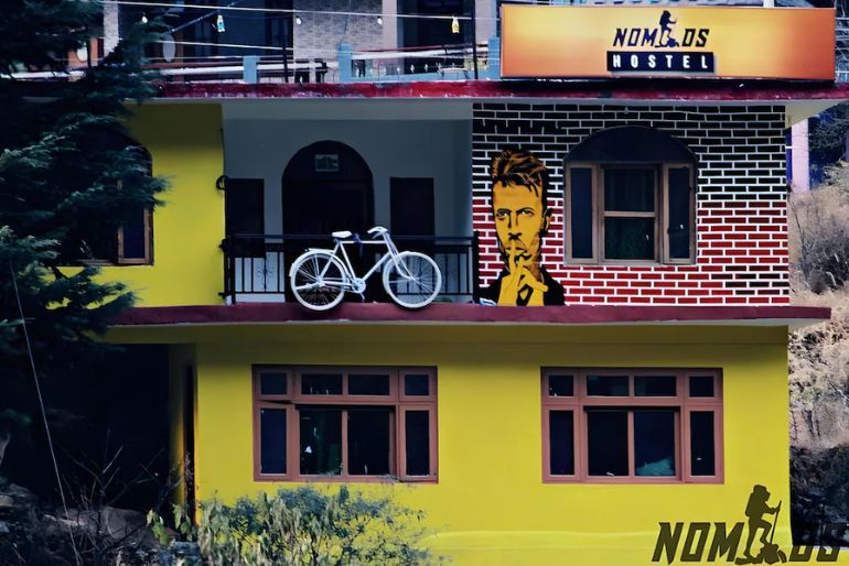nomads hostel