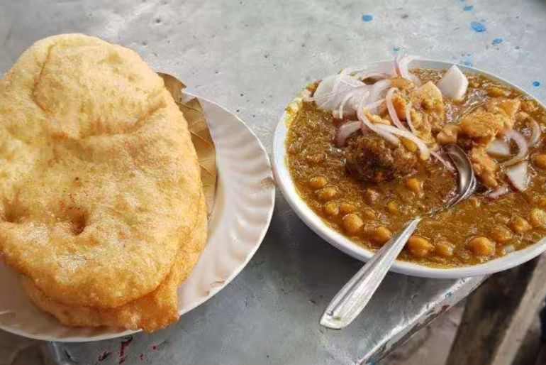 Must-Try Chole Bhature Spots In Delhi 1 Places to try chole bhature