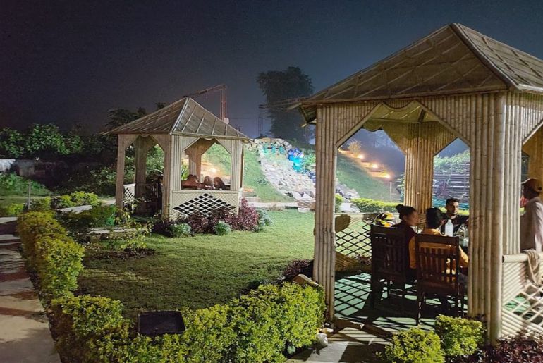 Restaurants In Ayodhya