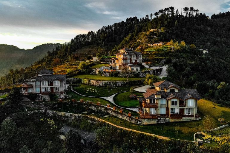 Homestays In Mussoorie (1)