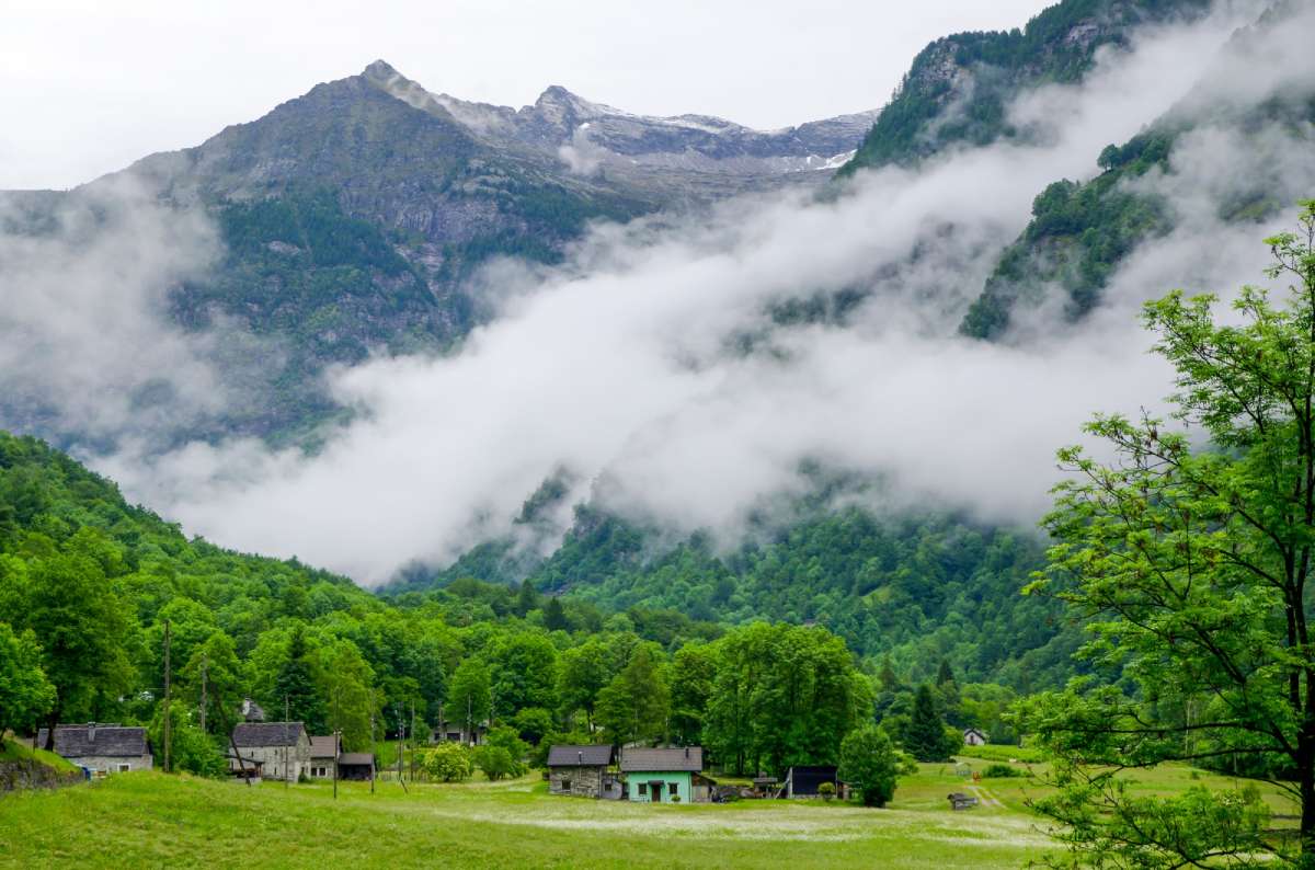 Best Monsoon Honeymoon Destinations In India