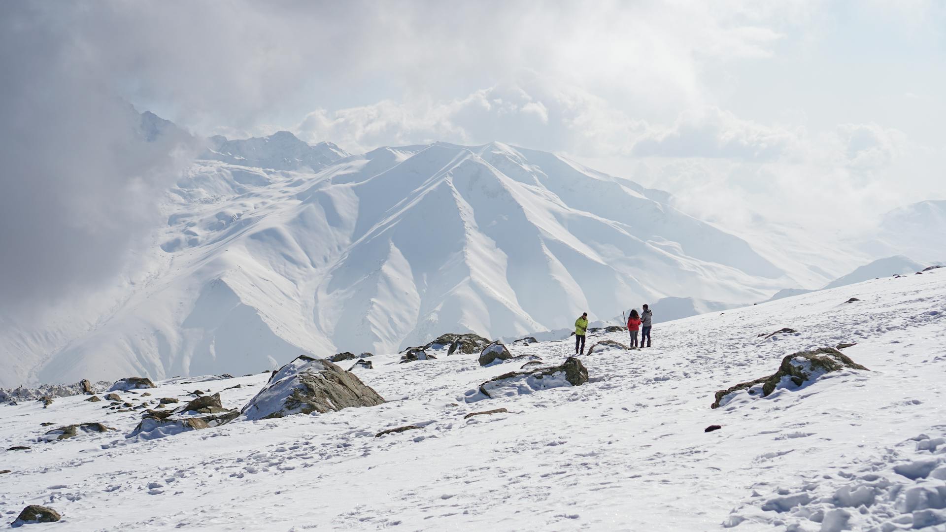 Best Winter Road Trips To Take From Delhi