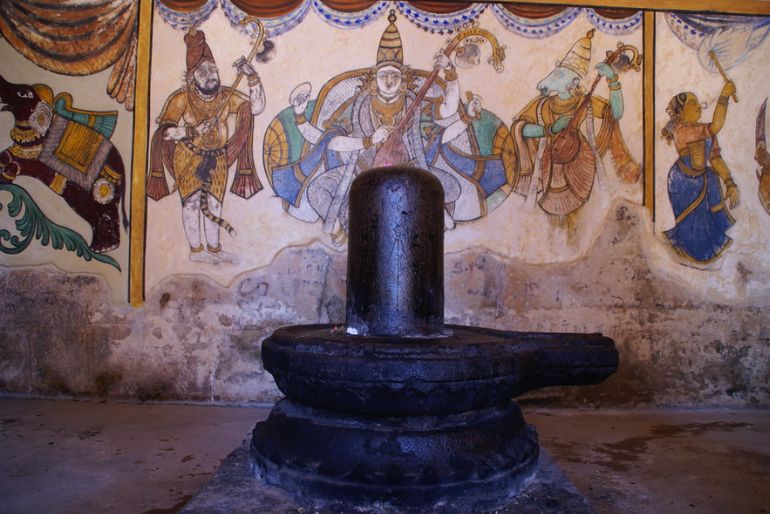 shiva linga 1