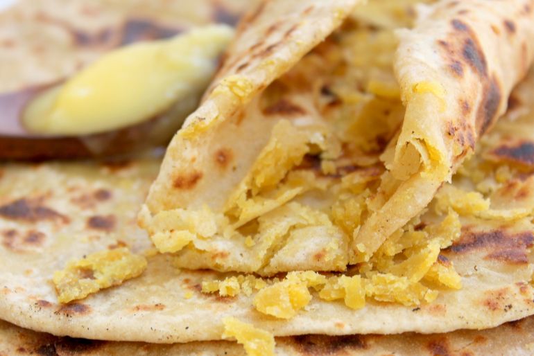 Traditional Ugadi Food: 10 Authentic Dishes You Must Try On The Festival 1 puran poli
