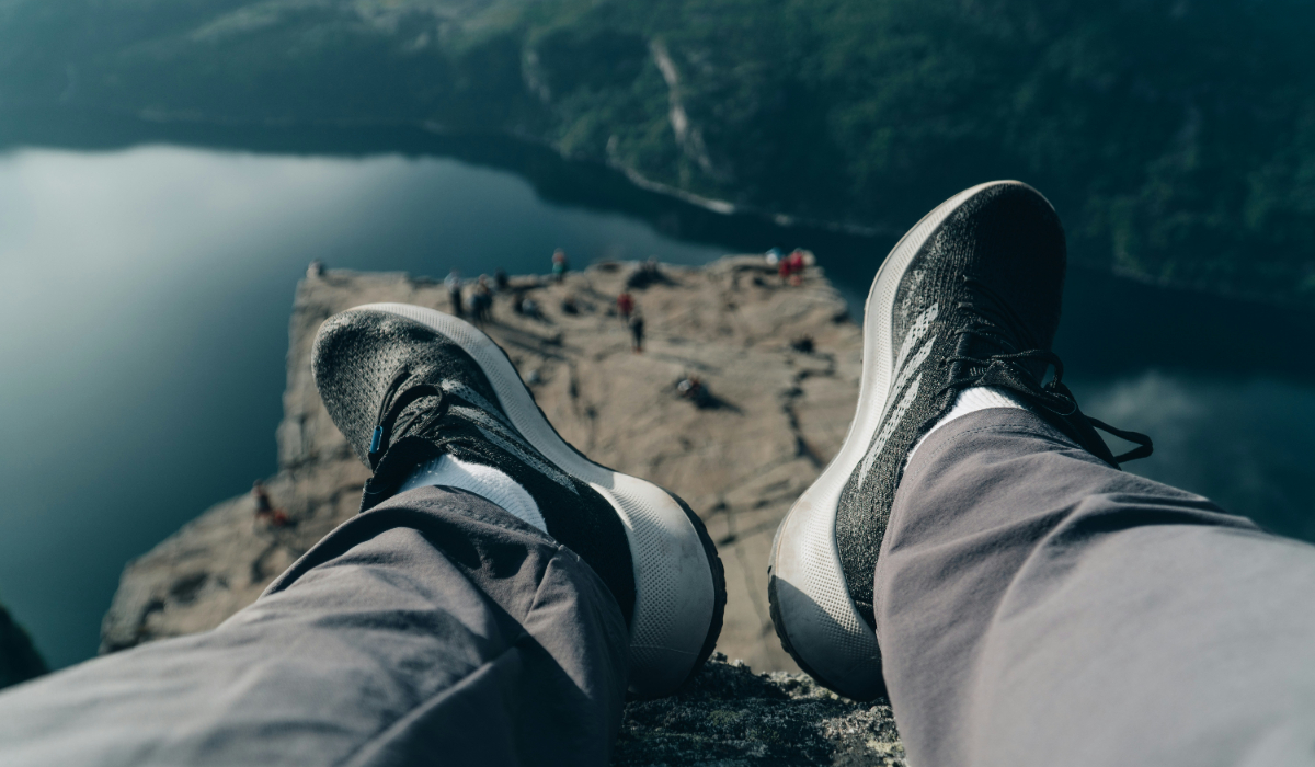5 Best Hiking Shoes Under 5,000