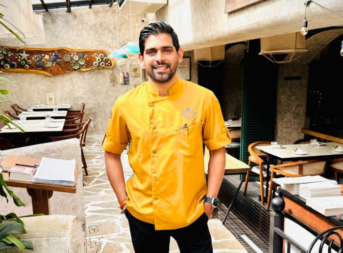 Chef Santosh Magdum_ Head Chef Que Sera Sera