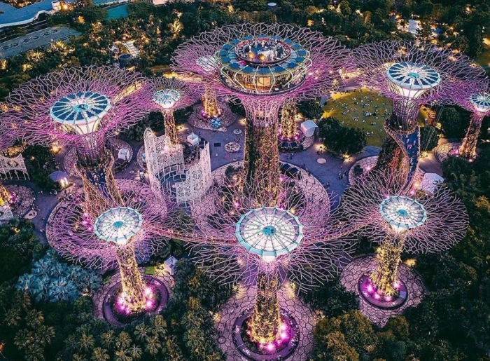 Singapore With Kids: The Ultimate Itinerary For Families From India 2 Singapore with kids family travel guide featuring popular attractions and family-friendly experiences