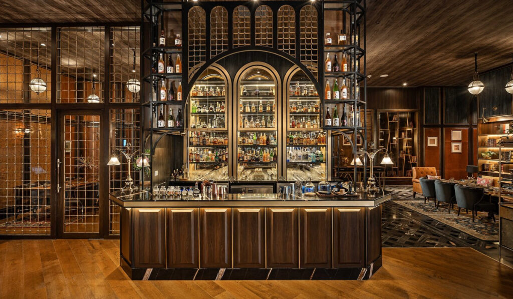 Where To Eat Near DOME SVP After elrow Mumbai 2026? 2 Bar 1