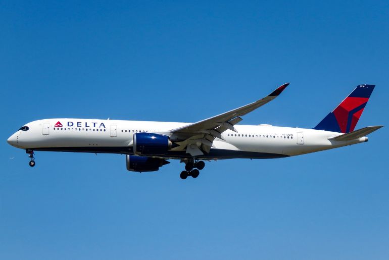 Delta Air Lines Ends Free Snacks