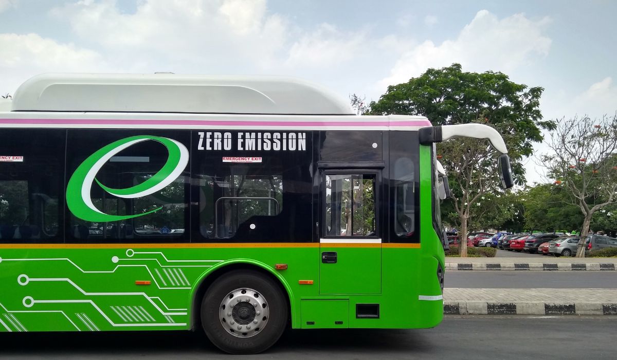 Lucknow electric bus fare