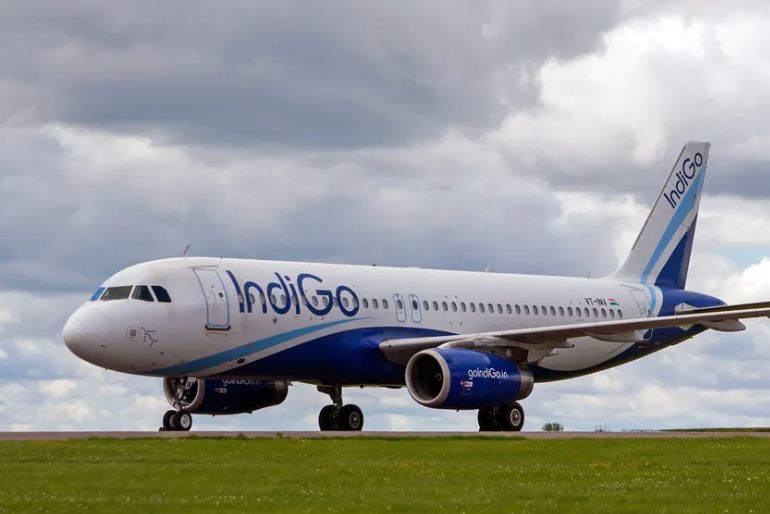 Indigo suspends flight operations (1)