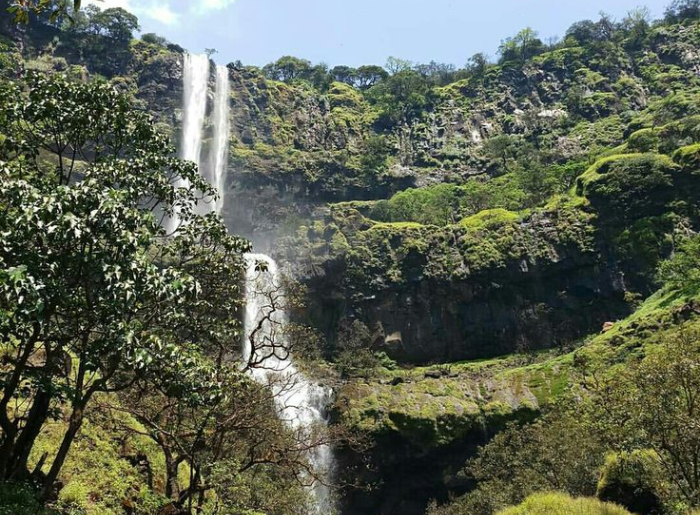 Waterfalls Within 250 km Of Mumbai