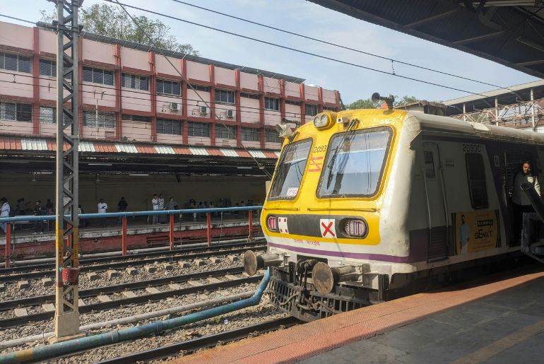 airoli-kalwa rail link