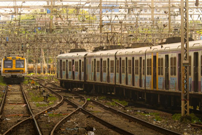 airoli-kalwa rail link