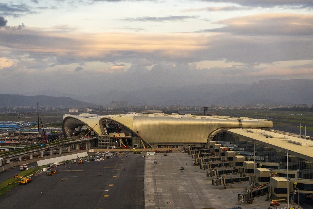 navi mumbai international airport international flights