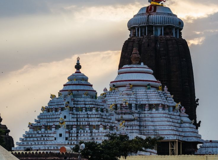 Monsoon Pilgrimages In India: Why Ancient Temples Were Built Around Water And Come Alive During The Rainy Season 5 Monsoon Pilgrimages In India