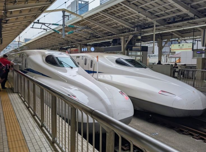 Mumbai-Ahmedabad Bullet Train To Get Earthquake Detection System: Here's How It Will Protect Passengers 1 Mumbai-Ahmedabad Bullet Train