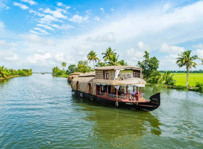 Travel Guide To Kollam