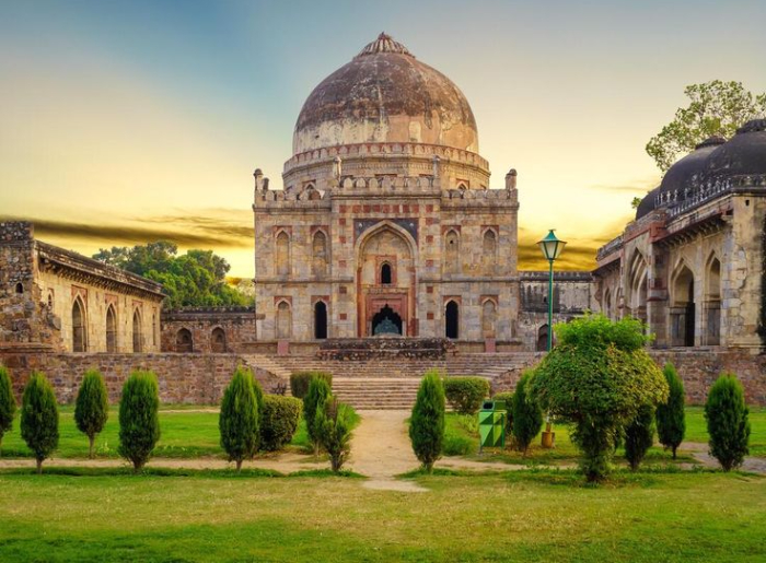 Why Is Red Fort Closed Until August 15?