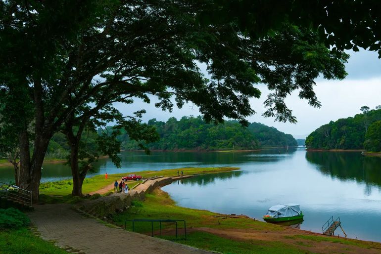 complete travel guide thekkady (1)