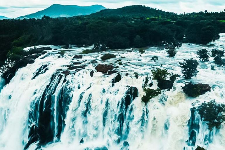 Best Monsoon Weekend Getaways From Bangalore: Road Trips By Drive Time 1 monsoon weekend Bangalore road trips