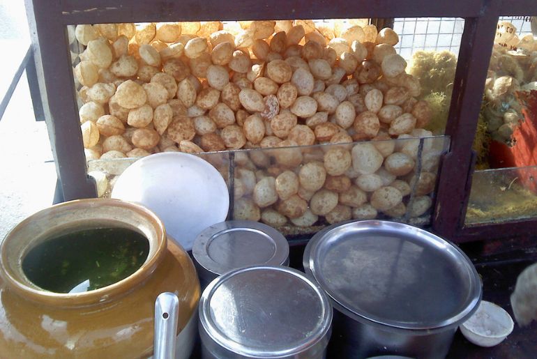 street foods to avoid in monsoon